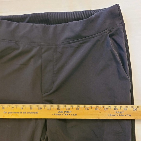 Athleta Brooklyn Ankle Pant Black Pull On Stretch Waist and Side Panels Size 12 - Picture 9 of 14